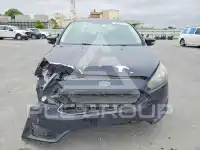 2017 Ford FOCUS photo