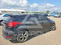 2017 Ford FOCUS фото
