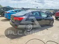 2017 Ford FOCUS фото