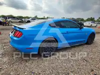 2017 Ford MUSTANG photo
