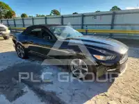 2017 Ford MUSTANG фото
