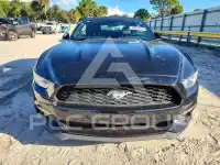 2017 Ford MUSTANG фото