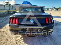 2017 Ford MUSTANG фото