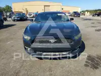 2017 Ford MUSTANG photo