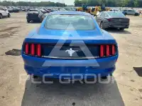 2017 Ford MUSTANG фото