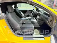 2017 Ford MUSTANG photo