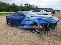 2017 Ford MUSTANG photo