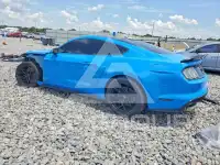 2017 Ford MUSTANG photo