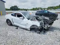 2017 Ford MUSTANG photo