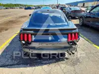 2017 Ford MUSTANG photo