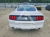 2017 Ford MUSTANG фото