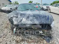 2017 Ford MUSTANG photo