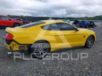 2017 Ford MUSTANG photo