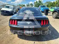2017 Ford MUSTANG фото