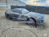 2017 Ford MUSTANG фото