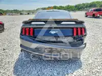 2017 Ford MUSTANG photo