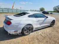 2017 Ford MUSTANG фото