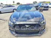 2017 Ford MUSTANG photo