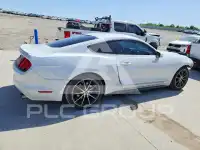 2017 Ford MUSTANG photo
