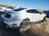 2017 Ford MUSTANG фото
