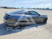 2017 Ford MUSTANG photo
