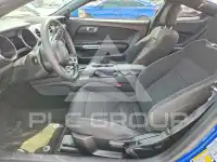 2017 Ford MUSTANG photo