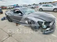 2017 Ford MUSTANG фото