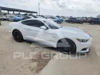 2017 Ford MUSTANG фото