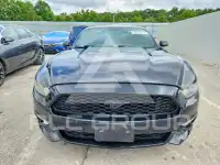 2017 Ford MUSTANG photo