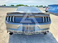 2017 Ford MUSTANG photo