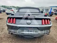 2017 Ford MUSTANG photo
