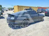 2017 Ford MUSTANG фото