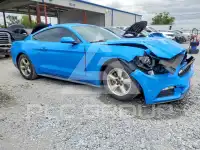2017 Ford MUSTANG фото