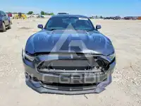 2017 Ford MUSTANG photo