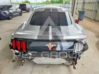 2017 Ford MUSTANG photo