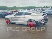 2017 Ford MUSTANG photo