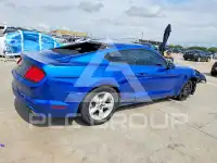 2017 Ford MUSTANG photo