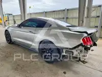 2017 Ford MUSTANG photo