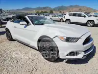 2017 Ford MUSTANG photo