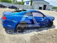 2017 Ford MUSTANG фото
