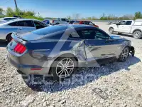 2017 Ford MUSTANG фото