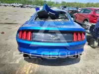 2017 Ford MUSTANG фото