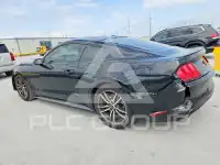 2017 Ford MUSTANG фото