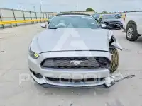 2017 Ford MUSTANG фото
