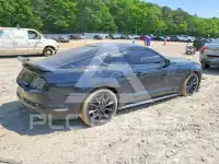 2017 Ford MUSTANG photo
