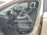 2017 Ford FUSION фото