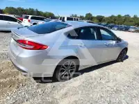 2017 Ford FUSION photo
