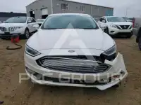 2017 Ford FUSION photo