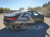 2017 Ford FUSION photo