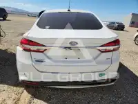 2017 Ford FUSION фото